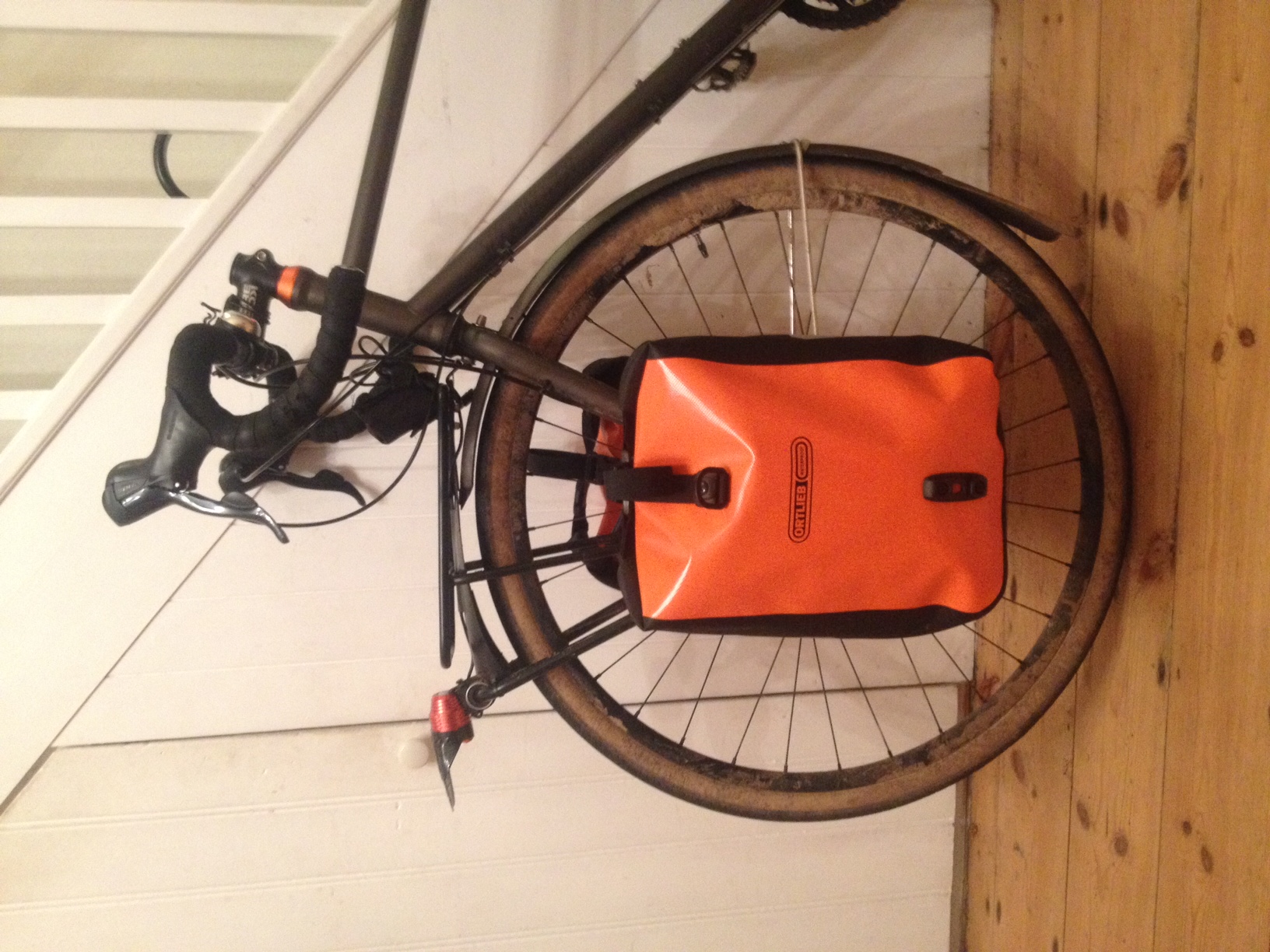 Specialized pizza shop rack panniers